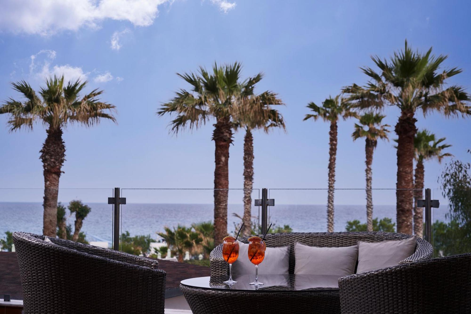 Esperos Palace Resort & Spa Ammoudes  Exterior photo